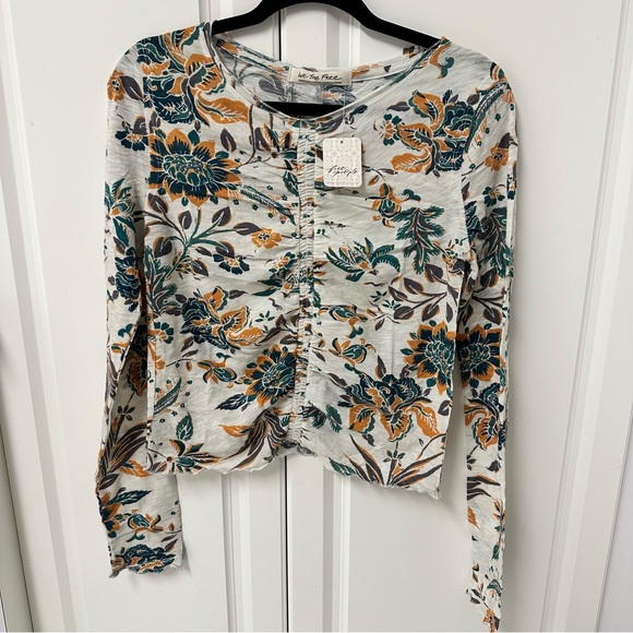 Free people dreamed of you tee size L long sleeve ruched front - Picture 7 of 8